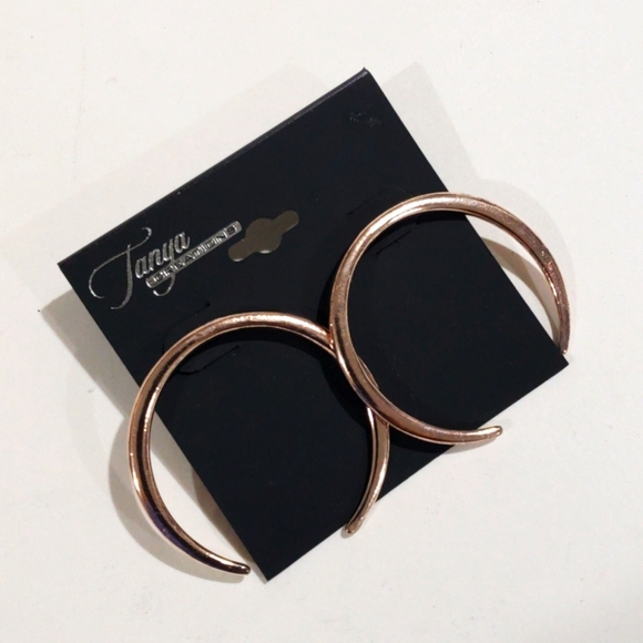 Minimalist Rose Gold tone 1.5" Open Hoop Earrings, Modern & Chic Women's Jewelry - Picture 3 of 9